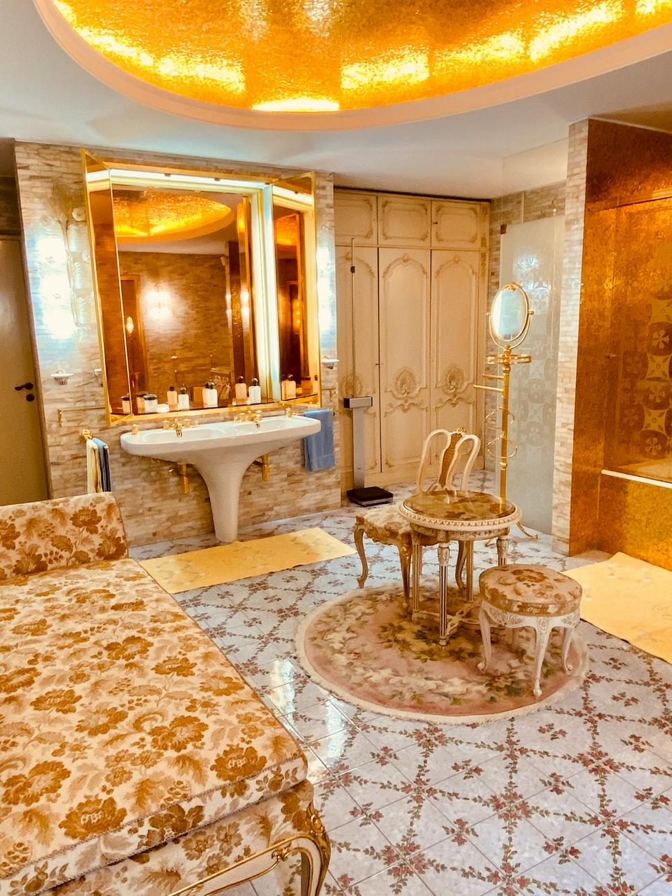 Room Amenities